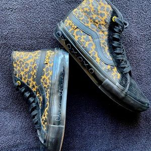 Skate Sk8-hi Cher Strauberry Leopard Print shoes